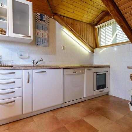 Impeccable 3-Bed Apartment In Dubrovnik Exterior foto